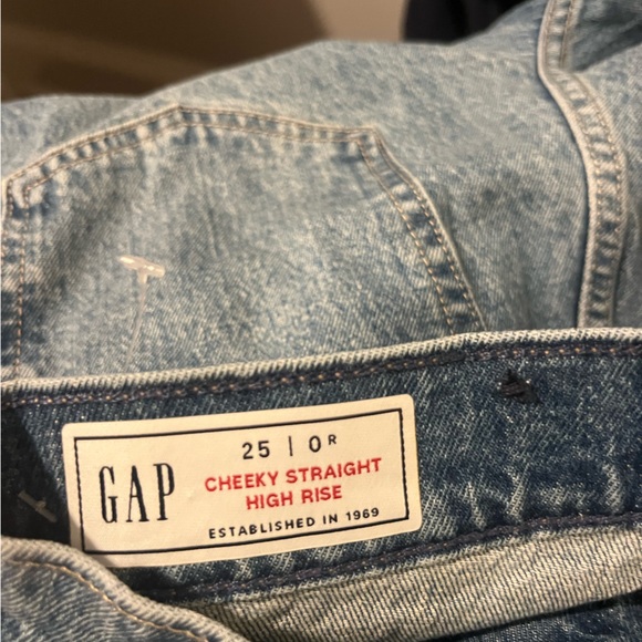 GAP jeans - Picture 2 of 3